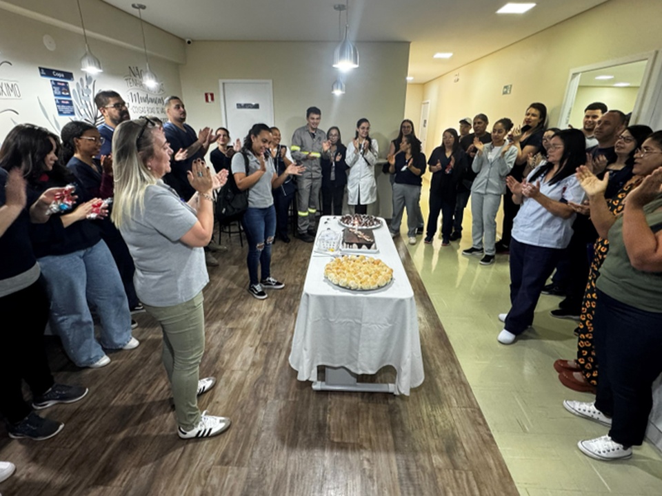 Colaboradores aproveitaram o momento para confraternizar e compartilhar experiências