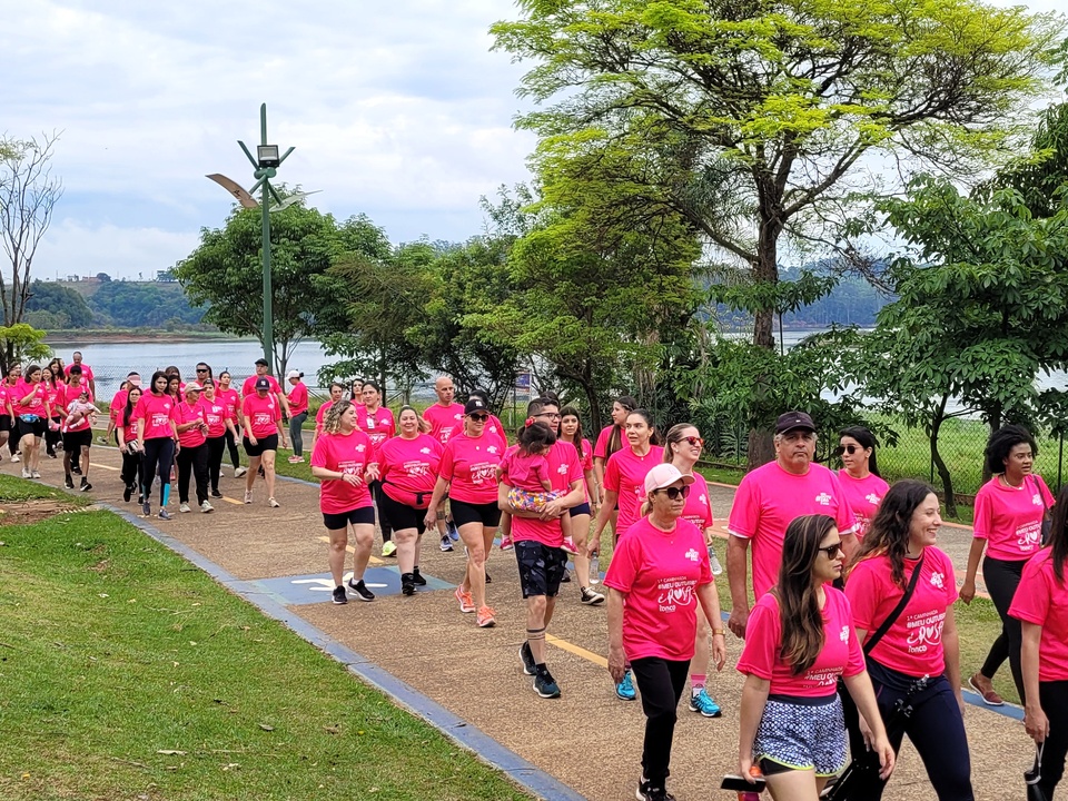 Iniciativa organizada pelo IONCO faz parte das ações da campanha Outubro Rosa